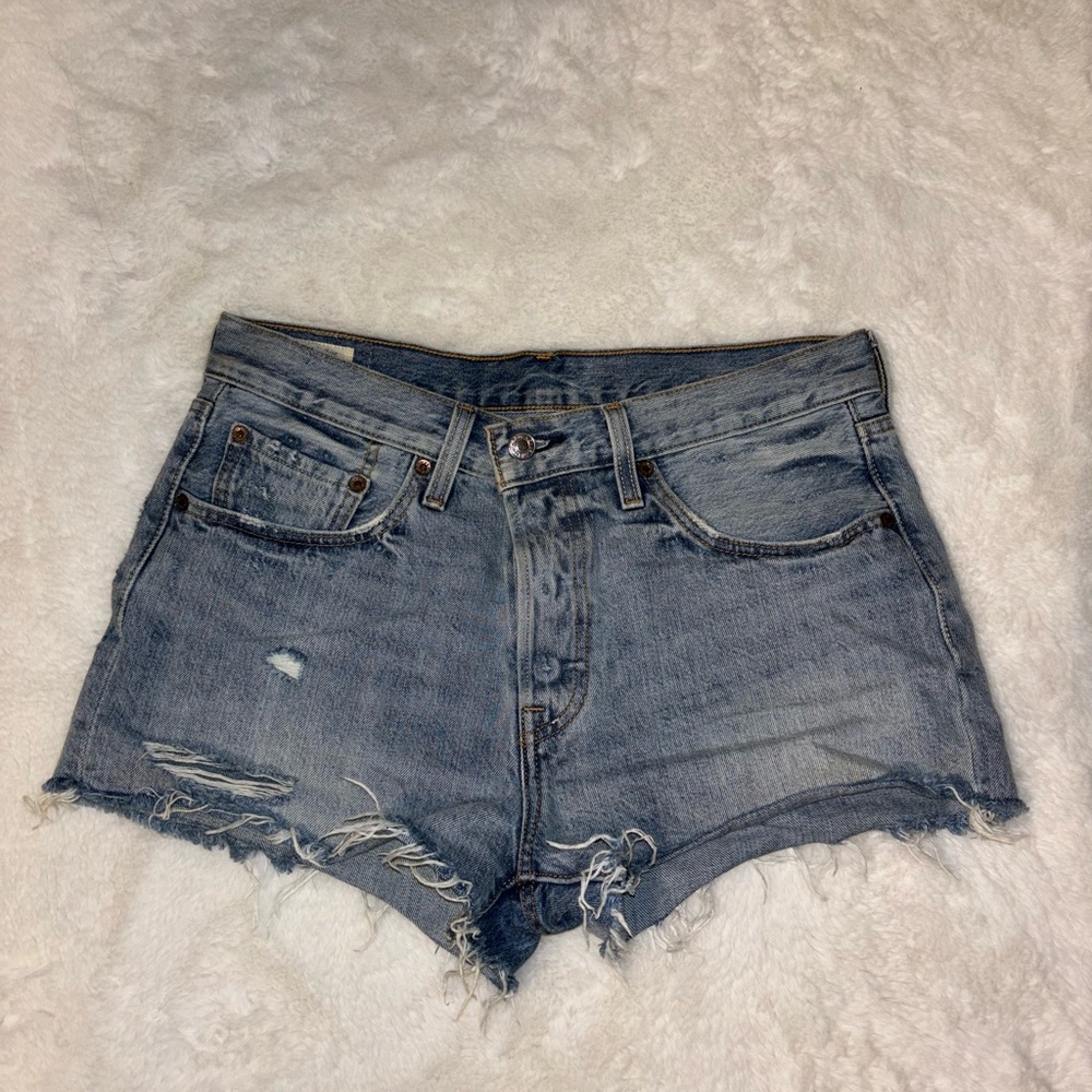 Levi’s 501 shorts